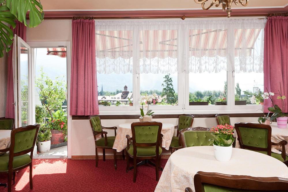 Hotel Lux