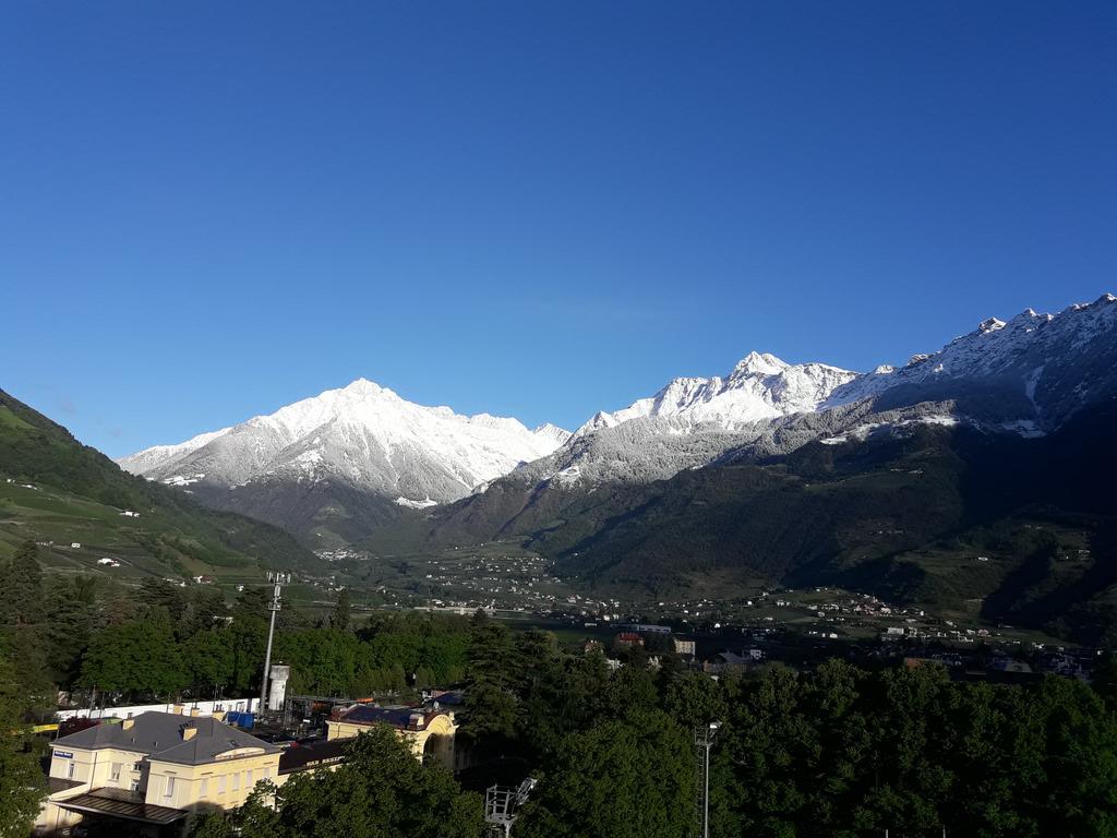 Lux Meran